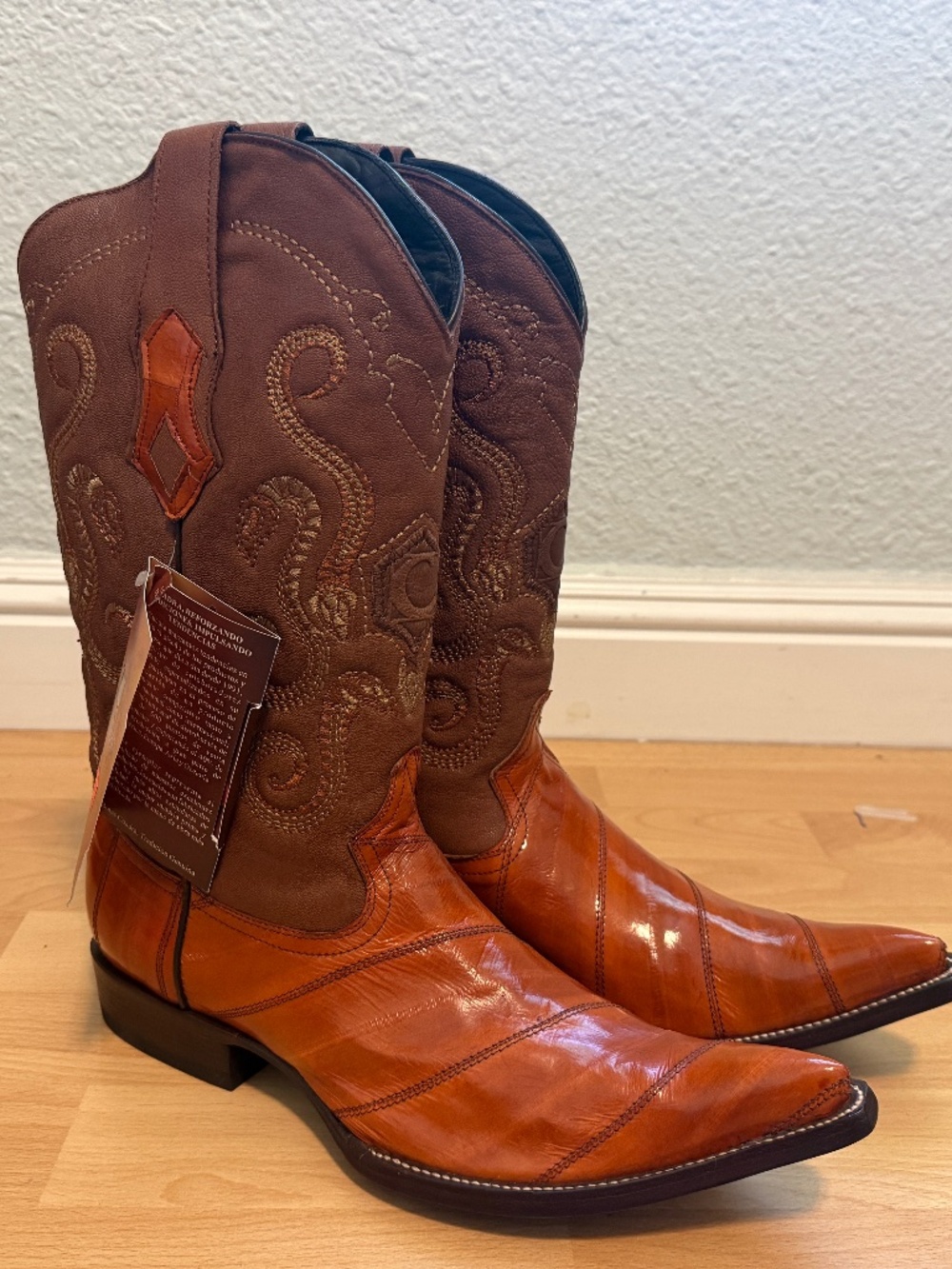 Cuadra Men's Eel leather honey color boots